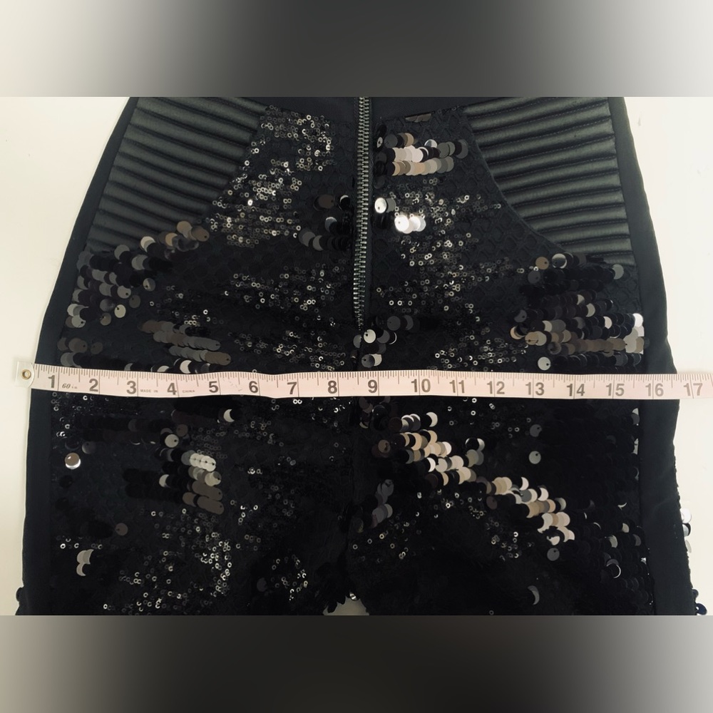 2X “HOST PICK” Zhivago Sequined Mesh Jumpsuit - Picture 16 of 16